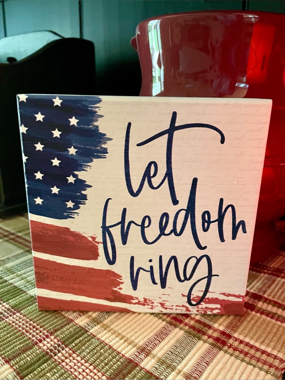 Patriotic decoration / small shelf sitter / tray sign